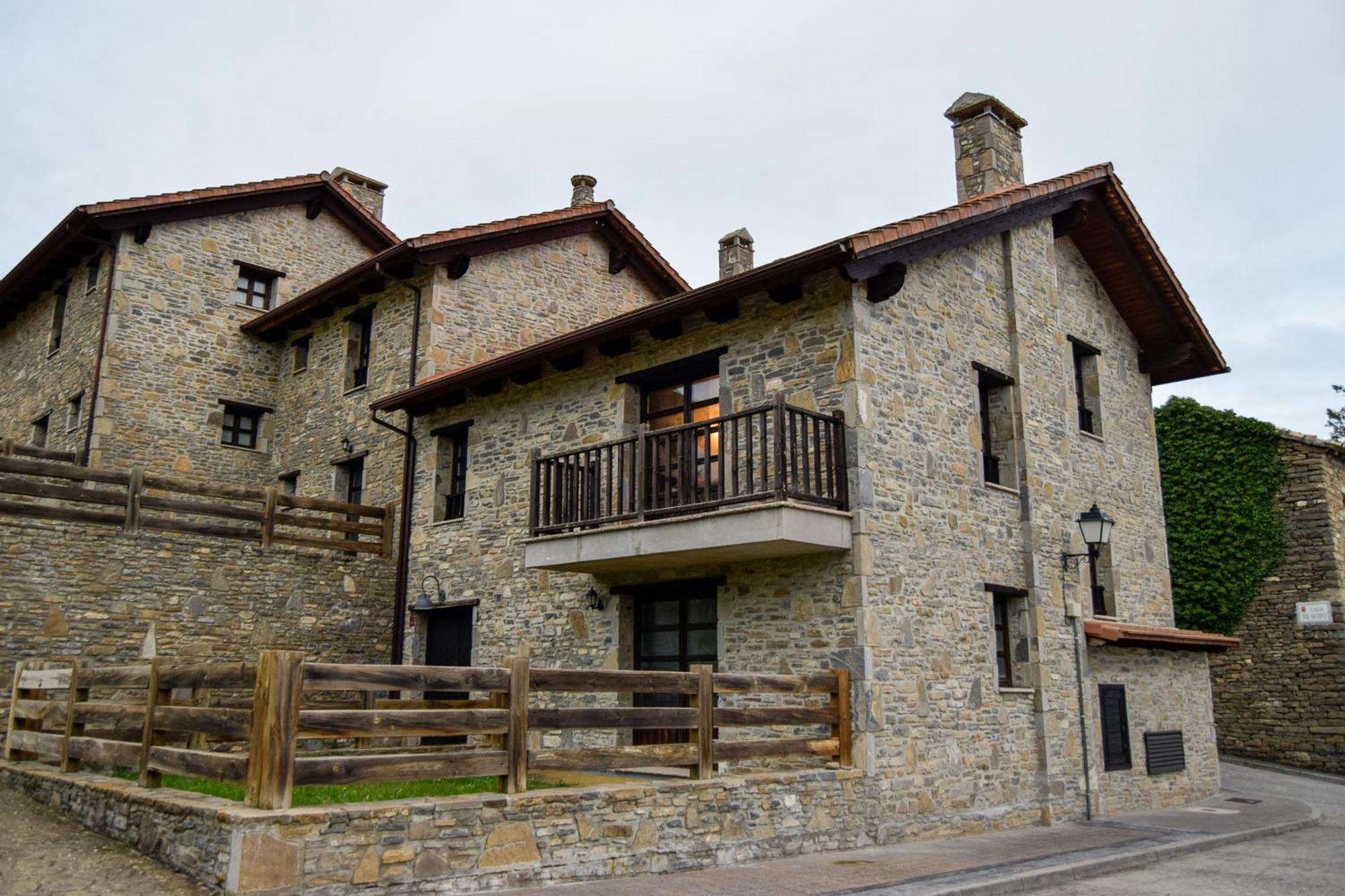Apartamentos Jaca Mirador De Badaguas 3000 외부 사진